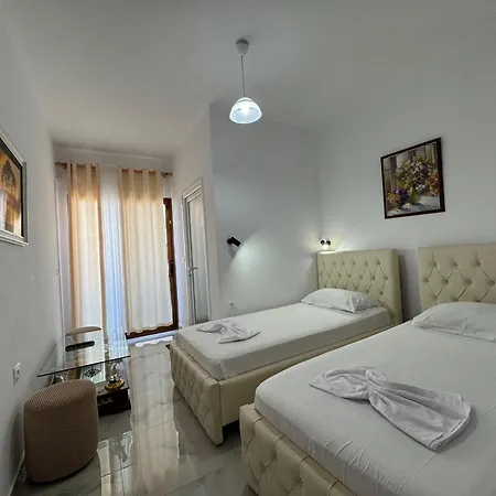 Hergi * Saranda