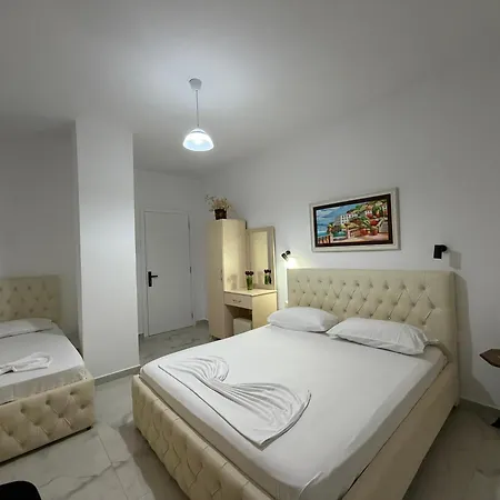 Apartment Hergi Sarandë