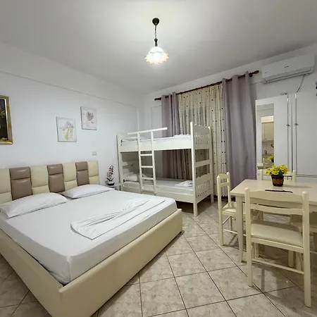 Hergi * Sarandë